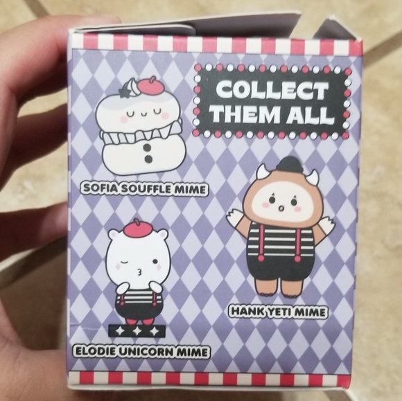 Smoko Friends Mime Blind Box Series: Hank Yeti Mime Figure - Picture 4 of 5